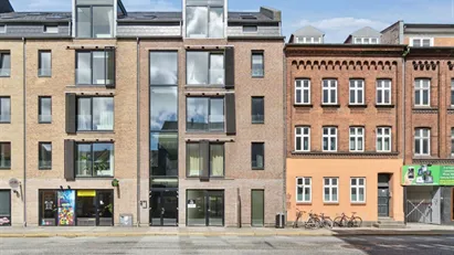 🌟 Lyst og rummeligt erhvervslokale til leje – Ideelt til klinik, butik eller liberalt erhverv 🌟