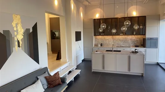 Butikslokaler til leje i Hellerup - billede 2